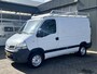Nissan Interstar 2.5dCi Imperiaal Trekhaak 2000kg trekgewicht Elektrische ramen 3-Persoons Bpm vrij voor particulier gebruik!!