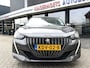 Peugeot 208 100 Pk Benzine Luxe Allure * Navigatie * Climate & Cruise Control * L.M. Velgen * Keyless Start * 1/2 Lederen Interieur * DAB Radio * Parkeersensoren * Vingerhoets; Vierde Generatie Eersteklas Service. Al meer dan 100 jaar een begrip in de Brabantse Kempen.