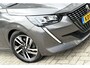 Peugeot 208 100 Pk Benzine Luxe Allure * Navigatie * Climate & Cruise Control * L.M. Velgen * Keyless Start * 1/2 Lederen Interieur * DAB Radio * Parkeersensoren * Vingerhoets; Vierde Generatie Eersteklas Service. Al meer dan 100 jaar een begrip in de Brabantse Kempen.