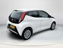 Toyota Aygo 1.0 VVT-i x-play | Apple CarPlay/Android auto | Achteruitrijcamera | Airco
