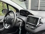 Peugeot 2008 Blue Lion 1.2 PureTech 130PK Navigatie, Parkeersensoren Achter, Panoramadak, Trekhaak, Airco