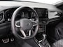 Volkswagen T-Roc 1.5 TSI DSG R-Line + Design pakket Black Automaat Climate control Stoelverwarming Stuurverwarming Parkeersensoren LED Adaptieve cruise control Camera Panorama dak Navigatie Apple Carplay/Android Auto Climate control