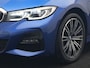 BMW 3-Serie Touring 330e M Sport PHEV 293pk Dealer O.H. | Trekhaak Af Fabriek | Panodak | Head Up | Adaptive Cruise | 360 Camera | Harman / Kardon | Laser LED | Alcantara Sportstoelen Memory & Verwarmd | Keyless | Sfeerverlichting | Stuur Verwarmd | Plug In Hybrid |