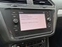 Volkswagen Tiguan 1.5 TSI ACT Comfortline | Apple Carplay | ACC | Trekaak | Draadloze lader