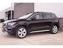 SEAT Ateca 1.5 TSI Xperience Business Intense Elek. Trekhaak | 360° | Alcantara | LED | Carplay | Navi | Camera | PDC