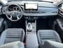 Mitsubishi Outlander 2.4 PHEV Business Edition | Black Pakket | Half Leder/Alcantara | 20 Inch LM Velgen | Stoel verwarming | handsfree bedienbare achterklep |