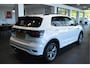 Volkswagen T-Cross 1.0 TSI R-LINE airco navi cruise pdc trekhaak 17 inch !!