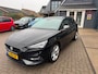 SEAT Leon Sportstourer 1.5 eTSI FR Business Intense / Camera / ACC / Trekhaak / Ambient / Zeer Kompleet !!