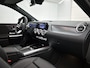 Mercedes-Benz EQA 250+ Business Solution AMG 71 kWh | Premium pakket | Nightpakket | Trekhaak | GUARD 360° Plus | DISTRONIC | Sfeerverlichting | Smartphone integratie | Panoramaschuifdak | 360° camera | Sierdelen in Star Pattern |