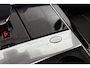 Land Rover Range Rover Velar 2.0 P400e R-Dynamic SE Pano Meridian Leder Stuur-Stoelverwarming 22"