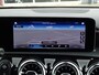 Mercedes-Benz A-klasse 200 Business Solution Plus Upgrade | Camera | LED | 19"