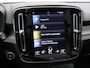 Volvo XC40 1.5 T5 Twin Engine R-Design / Trekhaak / Pano. dak / 360 camera / Stoel-, Stuurwiel- & Achterbankverwarming / Elektr. stoelverstelling / Harman Kardon Audio / BLIS