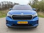 Skoda Enyaq iV 80 / Incl. BTW / 150kW/204pk / 77 kWh Batt. / Automaat / Stuur en Stoel-verwarming / Trekhaak / Navigatie / Camera