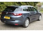 Renault Megane Estate 1.3 TCe Limited 140PK Automaat | Trekhaak | Parkeersensoren | Navigatie | Climate Control