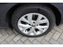 Renault Megane Estate 1.3 TCe Limited 140PK Automaat | Trekhaak | Parkeersensoren | Navigatie | Climate Control