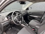 Suzuki Vitara 1.5 Hybrid 115pk Aut Select | Trekhaak 1200KG I Stoelverwarming | Camera Achter | Dodehoek Sensoren | CarPlay | Adaptive Cruise Control | KeyLess |