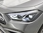 Mercedes-Benz GLA 250 e Business Solution AMG | Premium Plus | Nightpakket | GUARD 360 ° Plus | Burmester Surround Sound | Trekhaak | Panoramaschuifdak | 360° camera | Panoramaschuifdak | MULTIBEAM LED |