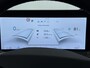 Kia EV6 Plus Advanced 77.4 kWh Leer Schuif-kanteldak Camera Adap.Cruise Warmtepomp V2L Elektr.-Stoel-Massage+Ventilatie+Verwarmd+Memory Apple Carplay Android Auto Navi Ecc Stuur+Stoelverwarming Matrix-LED Meridian-Audio PDC-a+v SOH 100% DAB Elek.Achterklep Lmv 20" Lane Assist Privacy Glas 1.600kg Trekvermogen! 1e Eigenaar Dealeronderhouden Origineel Nederlandse Auto Nieuwprijs €53.860,- snelladen tot 240 KW