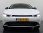 Kia EV6 Plus Advanced 77.4 kWh Leer Schuif-kanteldak Camera Adap.Cruise Warmtepomp V2L Elektr.-Stoel-Massage+Ventilatie+Verwarmd+Memory Apple Carplay Android Auto Navi Ecc Stuur+Stoelverwarming Matrix-LED Meridian-Audio PDC-a+v SOH 100% DAB Elek.Achterklep Lmv 20" Lane Assist Privacy Glas 1.600kg Trekvermogen! 1e Eigenaar Dealeronderhouden Origineel Nederlandse Auto Nieuwprijs €53.860,- snelladen tot 240 KW