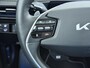 Kia EV6 Plus Advanced 77.4 kWh Leer Schuif-kanteldak Camera Adap.Cruise Warmtepomp V2L Elektr.-Stoel-Massage+Ventilatie+Verwarmd+Memory Apple Carplay Android Auto Navi Ecc Stuur+Stoelverwarming Matrix-LED Meridian-Audio PDC-a+v SOH 100% DAB Elek.Achterklep Lmv 20" Lane Assist Privacy Glas 1.600kg Trekvermogen! 1e Eigenaar Dealeronderhouden Origineel Nederlandse Auto Nieuwprijs €53.860,- snelladen tot 240 KW