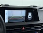 Kia EV6 Plus Advanced 77.4 kWh Leer Schuif-kanteldak Camera Adap.Cruise Warmtepomp V2L Elektr.-Stoel-Massage+Ventilatie+Verwarmd+Memory Apple Carplay Android Auto Navi Ecc Stuur+Stoelverwarming Matrix-LED Meridian-Audio PDC-a+v SOH 100% DAB Elek.Achterklep Lmv 20" Lane Assist Privacy Glas 1.600kg Trekvermogen! 1e Eigenaar Dealeronderhouden Origineel Nederlandse Auto Nieuwprijs €53.860,- snelladen tot 240 KW