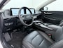 Kia EV6 Plus Advanced 77.4 kWh Leer Schuif-kanteldak Camera Adap.Cruise Warmtepomp V2L Elektr.-Stoel-Massage+Ventilatie+Verwarmd+Memory Apple Carplay Android Auto Navi Ecc Stuur+Stoelverwarming Matrix-LED Meridian-Audio PDC-a+v SOH 100% DAB Elek.Achterklep Lmv 20" Lane Assist Privacy Glas 1.600kg Trekvermogen! 1e Eigenaar Dealeronderhouden Origineel Nederlandse Auto Nieuwprijs €53.860,- snelladen tot 240 KW