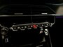 Peugeot 208 1.2 Hybrid 145 e-DCS6 GT | Navi | dodehoekdetectie | Camera voor + achter | Pano-dak | Apple Carplay/Android Auto | Elektrische Stoelen