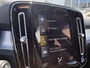 Volvo XC40 1.5 T4 Recharge Inscription Expression | Plug-in Hybrid (PHEV) | Trekhaak | Achteruitrijcamera | Parkeersensoren | BLIS | Cruise Control Adaptief | Lichtmetalen Velgen 19 inch | Keyless Entry | Elektrische Achterklep | Navigatie