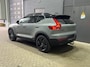 Volvo XC40 B4 Ultra Black Edition | Panoramadak | Trekhaak | 360° Camera | ACC | Stoel+Stuurverwarming