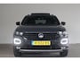 Volkswagen T-Roc 1.5 TSI Sport NL-Auto!! Pano I Trekhaak I Sport.Interieur