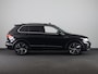 Volkswagen Tiguan 1.5 TSI R-Line Business 150 pk Automaat (DSG) | Verlengde garantie | Navigatie | Panoramadak | Trekhaak (wegklapbaar) | Parkeersensoren (Park assist) | Achteruitrijcamera | Stoelverwarming | R-Line |