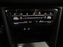 Volkswagen Tiguan 1.5 TSI R-Line Business 150 pk Automaat (DSG) | Verlengde garantie | Navigatie | Panoramadak | Trekhaak (wegklapbaar) | Parkeersensoren (Park assist) | Achteruitrijcamera | Stoelverwarming | R-Line |