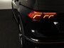 Volkswagen Tiguan 1.5 TSI R-Line Business 150 pk Automaat (DSG) | Verlengde garantie | Navigatie | Panoramadak | Trekhaak (wegklapbaar) | Parkeersensoren (Park assist) | Achteruitrijcamera | Stoelverwarming | R-Line |