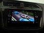 Volkswagen Tiguan 1.5 TSI R-Line Business 150 pk Automaat (DSG) | Verlengde garantie | Navigatie | Panoramadak | Trekhaak (wegklapbaar) | Parkeersensoren (Park assist) | Achteruitrijcamera | Stoelverwarming | R-Line |