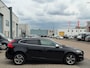 Volvo V40 2.0 D2 R-Design XENON/NAVI/CRUISE/HALF-LEDER/DEALER-ONDE/DB+WPOMP-VV