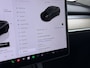 Tesla Model Y 300pk Warmtepomp LFP-Accu Leer Lmv Camera's Panoramadak Adap.Cruise Navi Ecc SOH 92% RWD Autopilot Stoel+Stuur+Achterbank Verwarming Elek.Achterklep Dodehoek detector Draadloze telefoonlader 1e Eigenaar Fabrieksgarantie op Motor en Accu tot 13-12-2030/160.000km 1.600KG-Trekvermogen