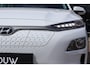 Hyundai Kona Electric 204pk EV Comfort 64 kWh | SoH 94% | Warmtepomp | Adaptive Cruise | Navigatie | Camera | PDC