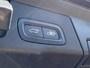 Volvo XC60 2.0 Recharge T6 AWD R-Design | Plug-in Hybrid (PHEV) | Achteruitrijcamera | Panoramadak | Stoelverwarming | LED Koplampen Adaptief | Alarm | Sportstoelen | Navigatie