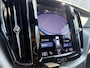 Volvo XC60 2.0 Recharge T6 AWD R-Design | Plug-in Hybrid (PHEV) | Achteruitrijcamera | Panoramadak | Stoelverwarming | LED Koplampen Adaptief | Alarm | Sportstoelen | Navigatie