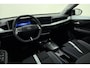 Opel Frontera 1.2 Turbo Hybrid GS Automaat | Trekhaak | Navigatie | Climate control | Camera | Dakrails | Parkeersensoren | Stoel & Stuurverwarming | Verwarmd voorruit