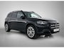 Mercedes-Benz GLB 250+ Business Solution Luxury 7p. 85.5 kWh | Premium pakket | Winterpakket | Nightpakket | Trekhaak | Smartphone integratie | Vast panoramadak | GUARD 360° |Sierdelen geborsteld aluminium | MBUX multimediasysteem Premium |
