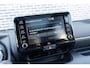 Toyota Yaris 1.5 Hybrid Executive | Panoramadak | Stoelverwarming | Navigatie | Parkeersensoren | Cruise Control Adaptief | Climate Control | Achteruitrijcamera | Apple Carplay