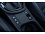 Toyota Yaris 1.5 Hybrid Executive | Panoramadak | Stoelverwarming | Navigatie | Parkeersensoren | Cruise Control Adaptief | Climate Control | Achteruitrijcamera | Apple Carplay