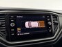 Volkswagen T-Roc 1.0 TSI Sport | Clima | LED | Parkeersensoren | Stoelverwarming | 17"LMV