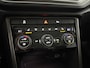Volkswagen T-Roc 1.0 TSI Sport | Clima | LED | Parkeersensoren | Stoelverwarming | 17"LMV