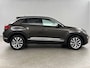 Volkswagen T-Roc 1.0 TSI Sport | Clima | LED | Parkeersensoren | Stoelverwarming | 17"LMV