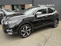 Nissan Qashqai 1.2 Tekna + AUTOMAAT .360 Camera . navi cruise .Trekhaak . leer .Panodak .enz Nieuwe automaat bak .