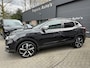 Nissan Qashqai 1.2 Tekna + AUTOMAAT .360 Camera . navi cruise .Trekhaak . leer .Panodak .enz Nieuwe automaat bak .