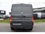 Volkswagen Crafter 35 2.0 TDI L3H2 PB Edition Camera, Cruise, Carplay, 177pk, LED, Stoelverwarming, Multimedia, Standkachel, Trekhaak, Uniek!