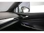 Volkswagen ID.4 Pro Oranje Edition 286pk Automaat Adaptive cruise control, Elektrische achterklep, LED matrix koplampen, Achteruitrijcamera, Stuurwiel verwarmd